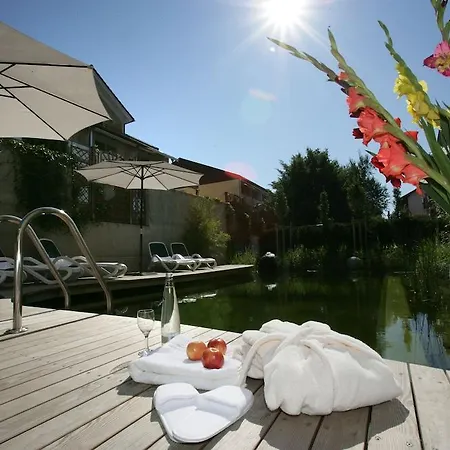 Hotel Wunsch Muerz - Natural Health & Bad Fussing